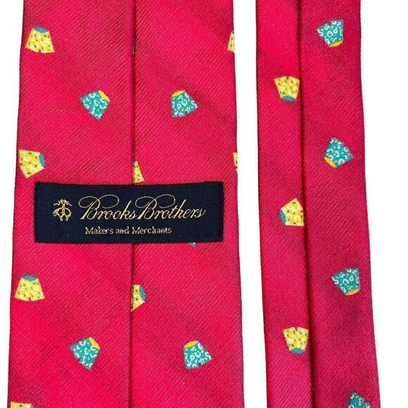 Brooks Brothers Makers And Merchants Dark Pink Men’s Silk Tie Swim Trunks Boxes - Picture 4 of 9